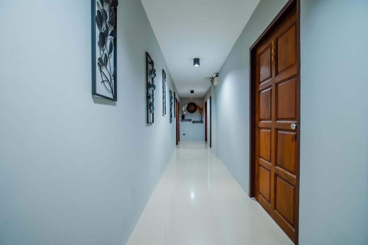 Time Out Hotel Patong Экстерьер фото