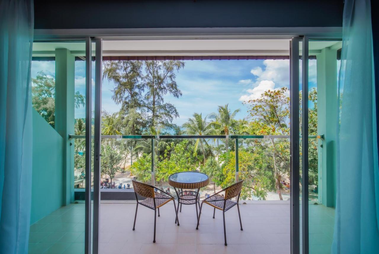 Time Out Hotel Patong Экстерьер фото