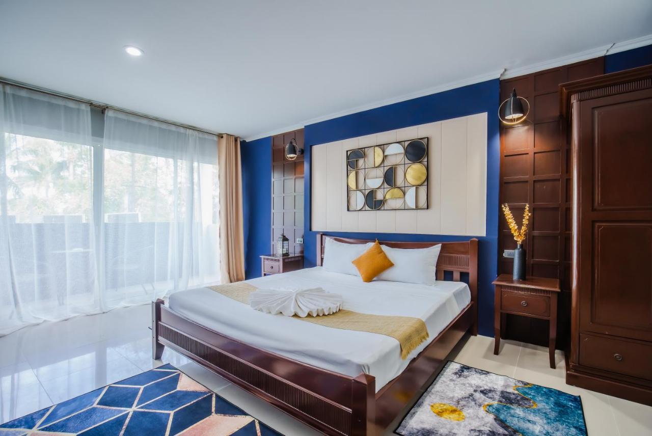 Time Out Hotel Patong Экстерьер фото