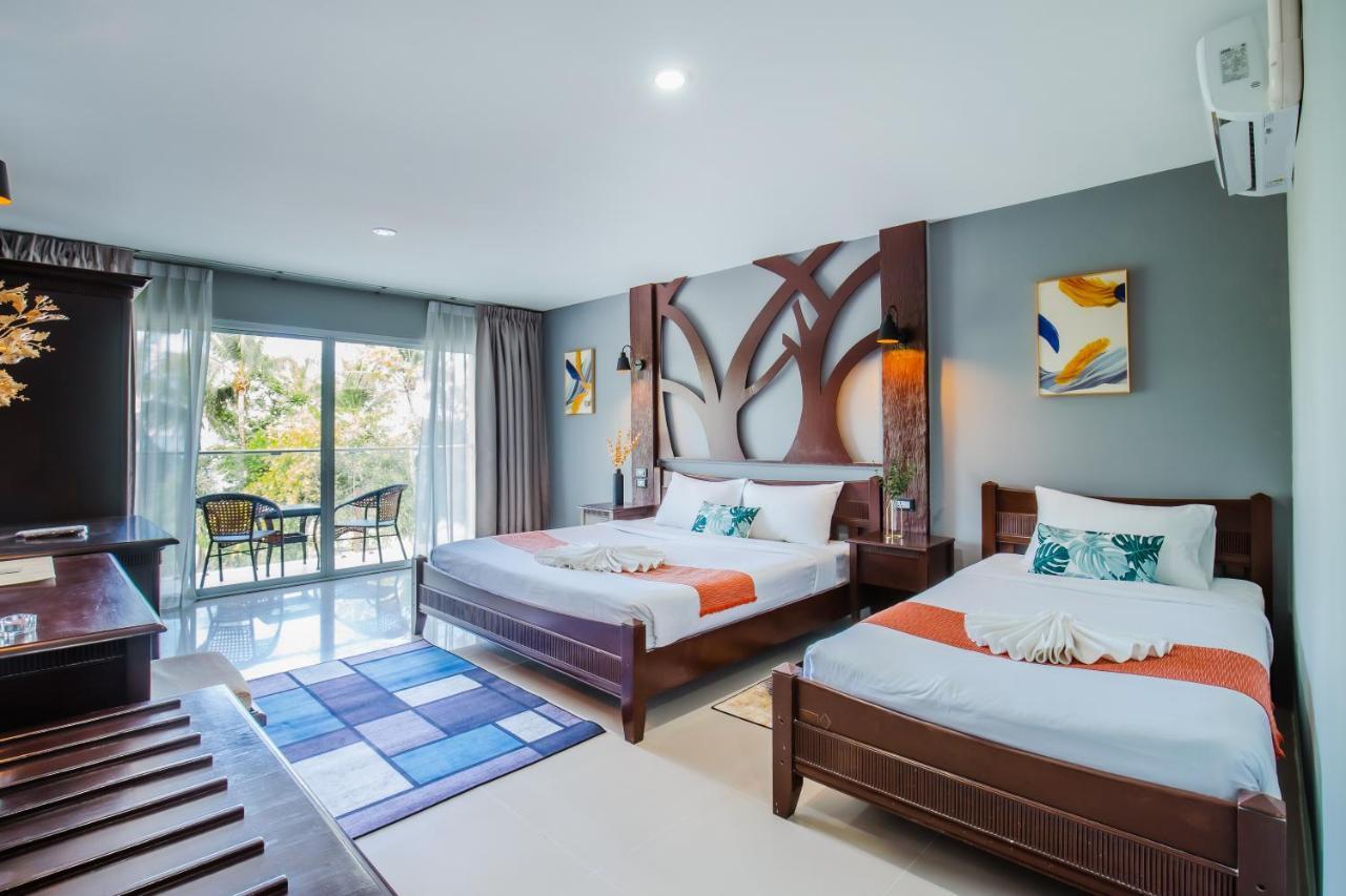 Time Out Hotel Patong Экстерьер фото